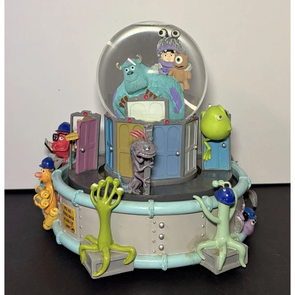 Monsters Inc. Snow Globe Large Music Box Disney Store Exclusive 2002 RARE WORKS